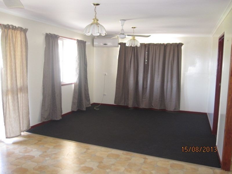 2 East Maud St, Gayndah QLD 4625