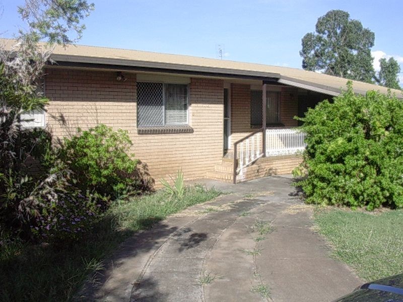 37 Porter Street, Gayndah QLD 4625