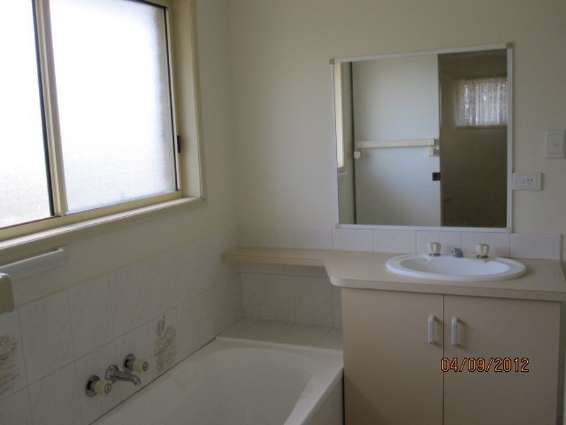 4 Les Baker Street, Gayndah QLD 4625