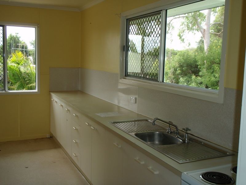 30 Willson Avenue, Mundubbera QLD 4626