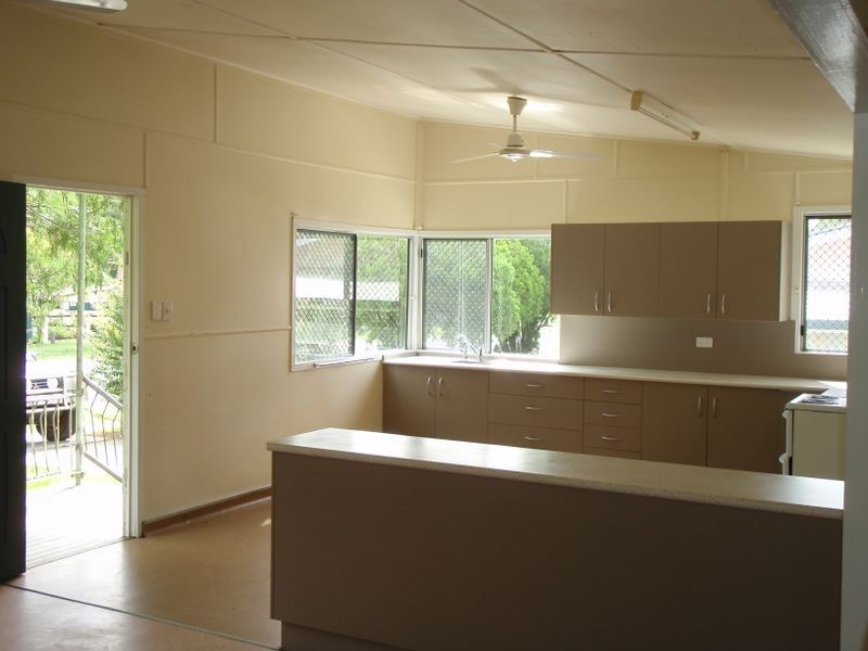 6 Olympia Street, Mundubbera QLD 4626