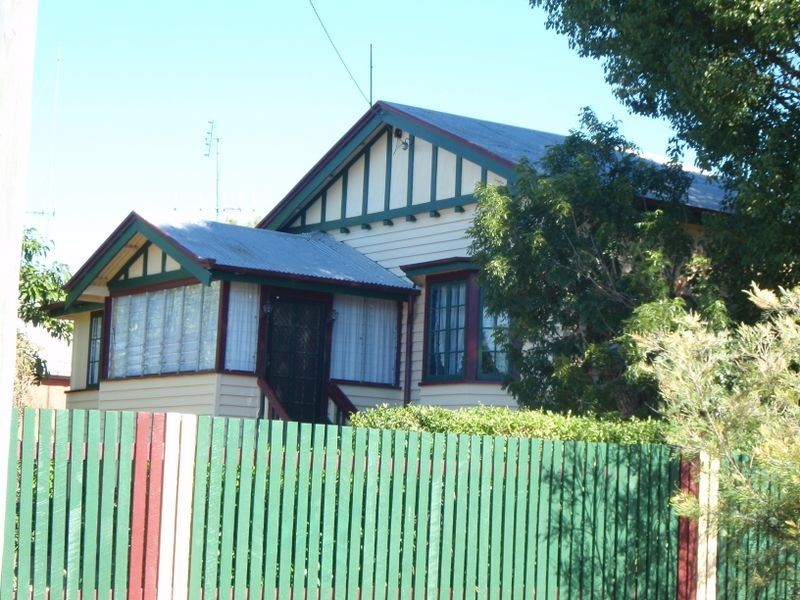 70 Capper Street, Gayndah QLD 4625