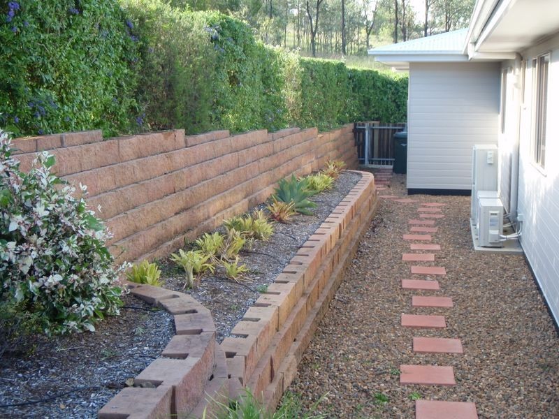 106 Lyons Street, Mundubbera QLD 4626