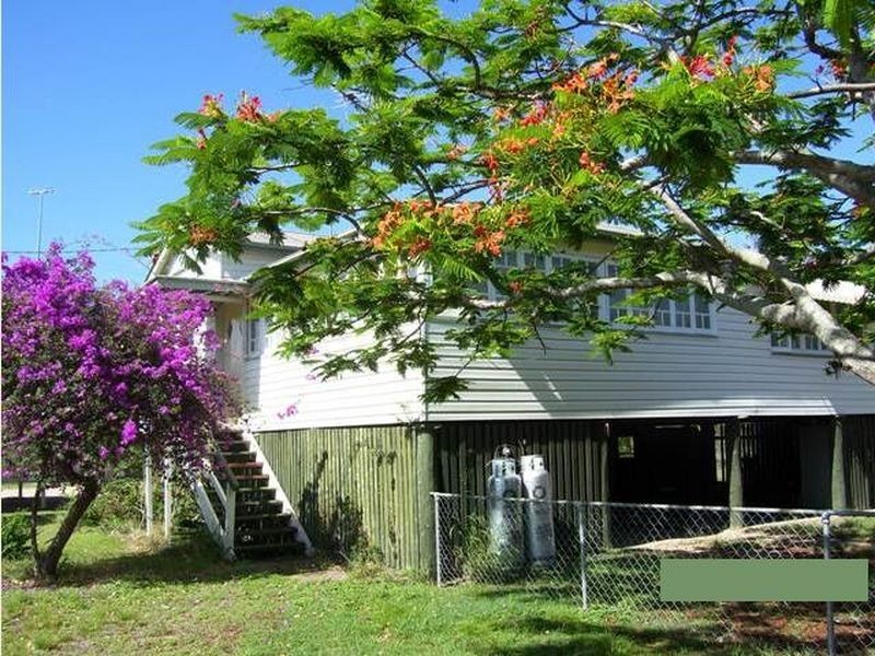 30 Barrow Street, Gayndah QLD 4625