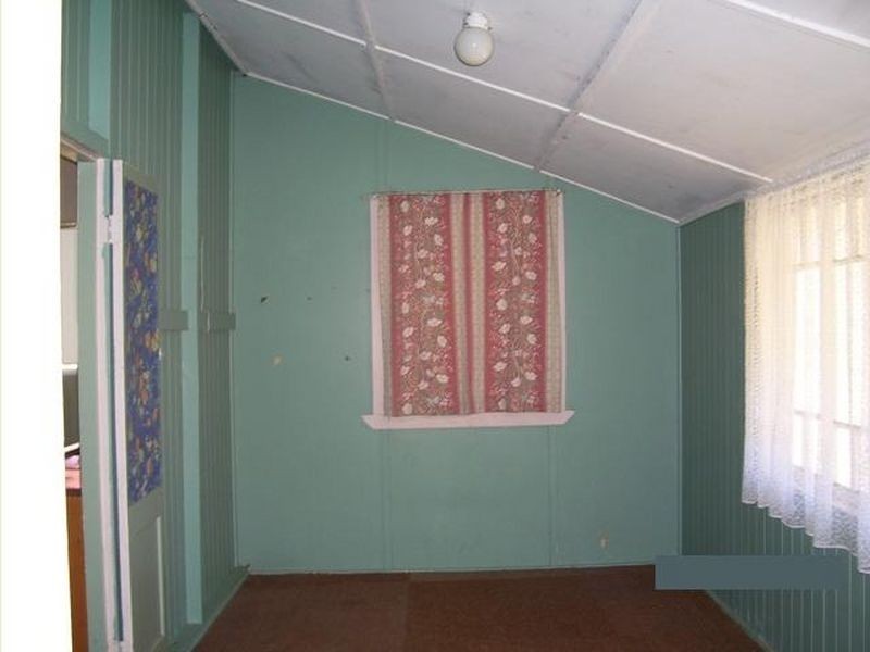 30 Barrow Street, Gayndah QLD 4625