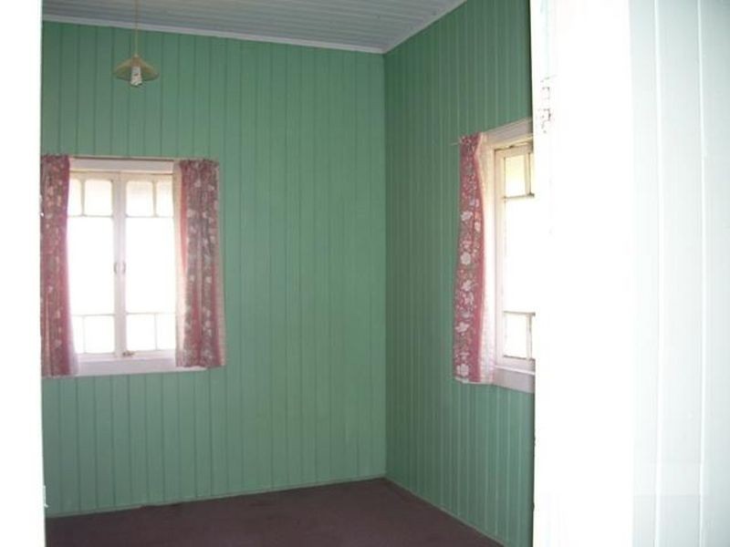 30 Barrow Street, Gayndah QLD 4625