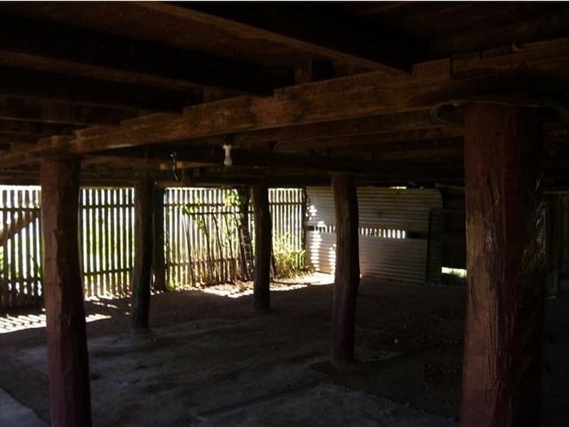 30 Barrow Street, Gayndah QLD 4625