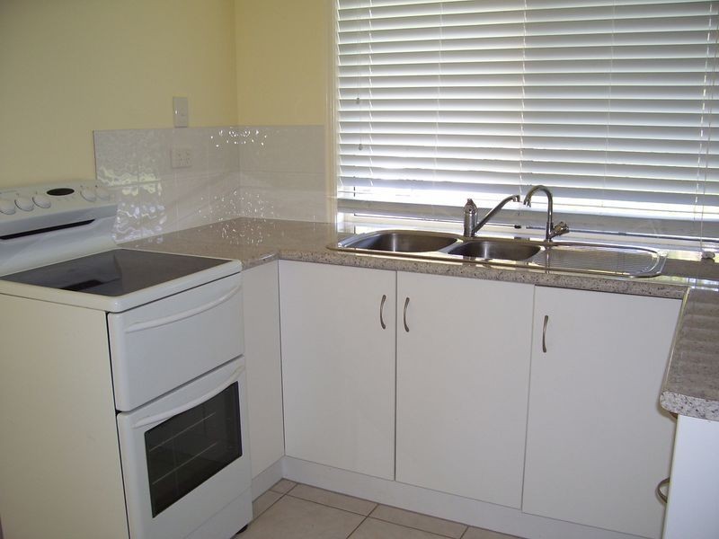 27 Porter Street, Gayndah QLD 4625