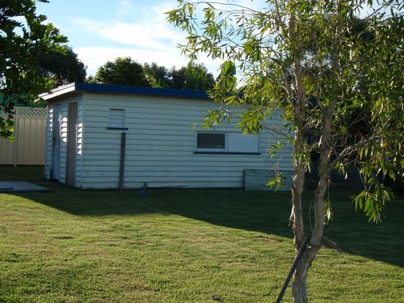 27 Landy Street, Mundubbera QLD 4626
