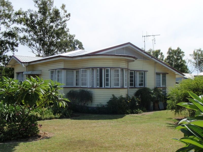 7-9 Old Maryborough Road, Gayndah QLD 4625