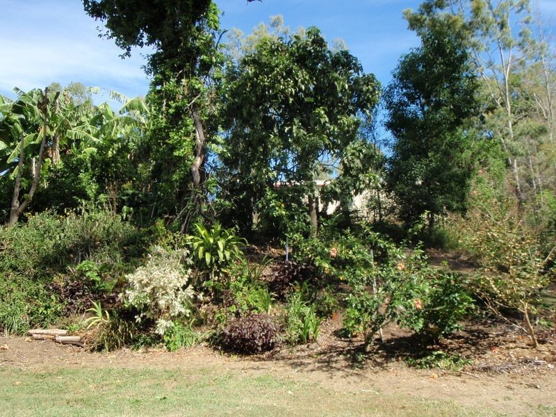 7-9 Old Maryborough Road, Gayndah QLD 4625