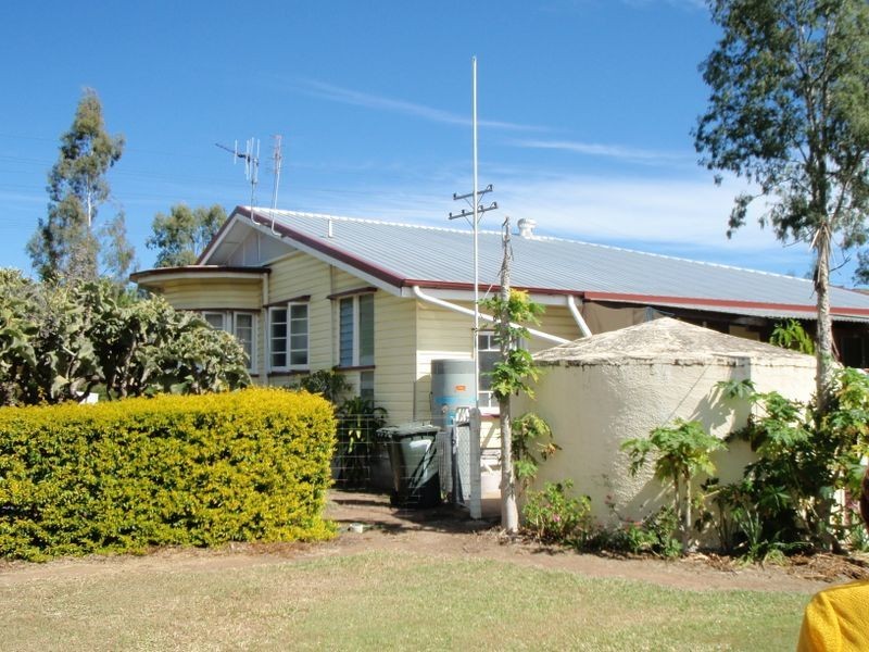 7-9 Old Maryborough Road, Gayndah QLD 4625