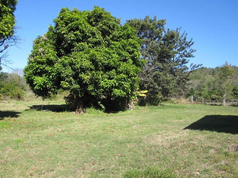 14 Heusman Street, Mount Perry QLD 4671