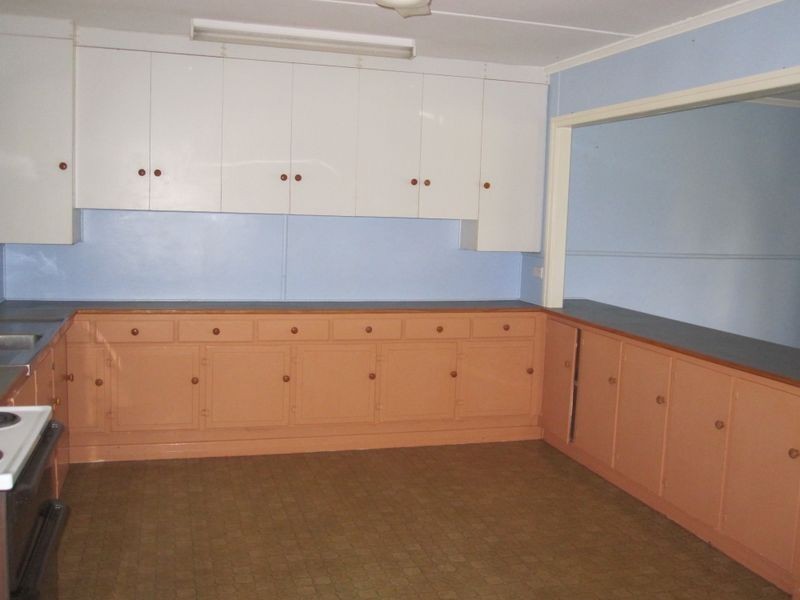 90 Merediths Road, Mundubbera QLD 4626