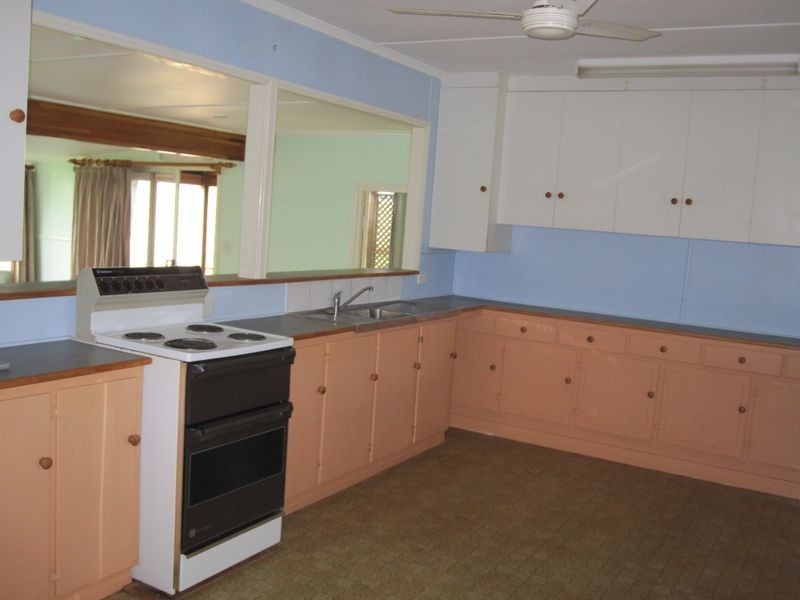 90 Merediths Road, Mundubbera QLD 4626