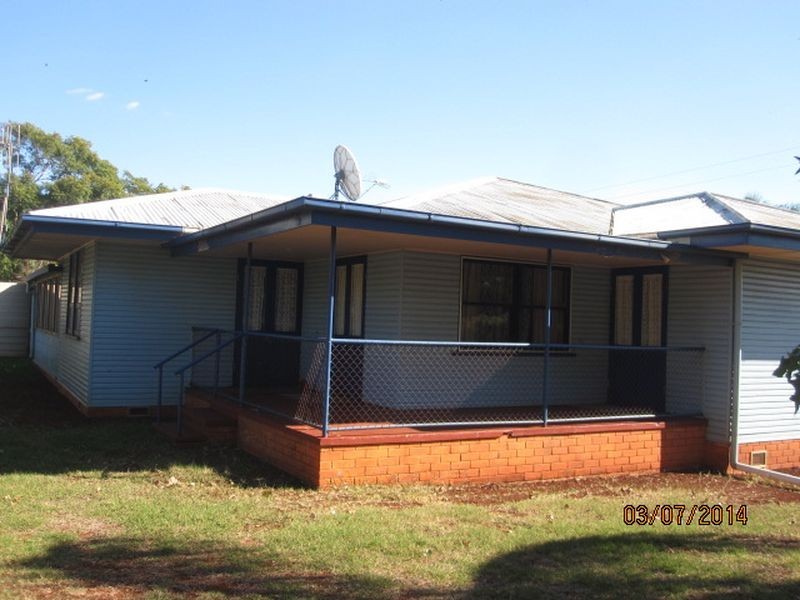 90 Merediths Road, Mundubbera QLD 4626