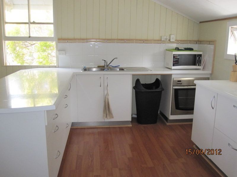 36 George Street, Biggenden QLD 4621