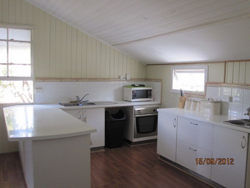 36 George Street, Biggenden QLD 4621