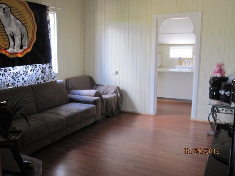 36 George Street, Biggenden QLD 4621