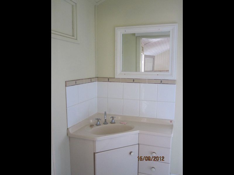 36 George Street, Biggenden QLD 4621