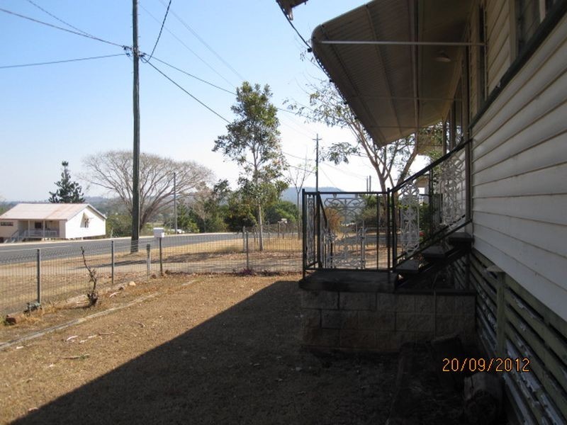 77 Fielding Street, Gayndah QLD 4625