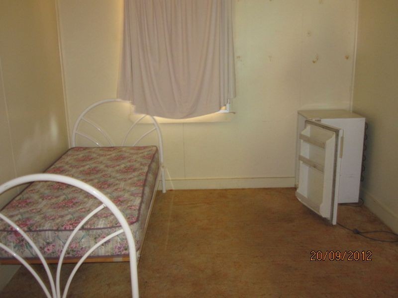 77 Fielding Street, Gayndah QLD 4625