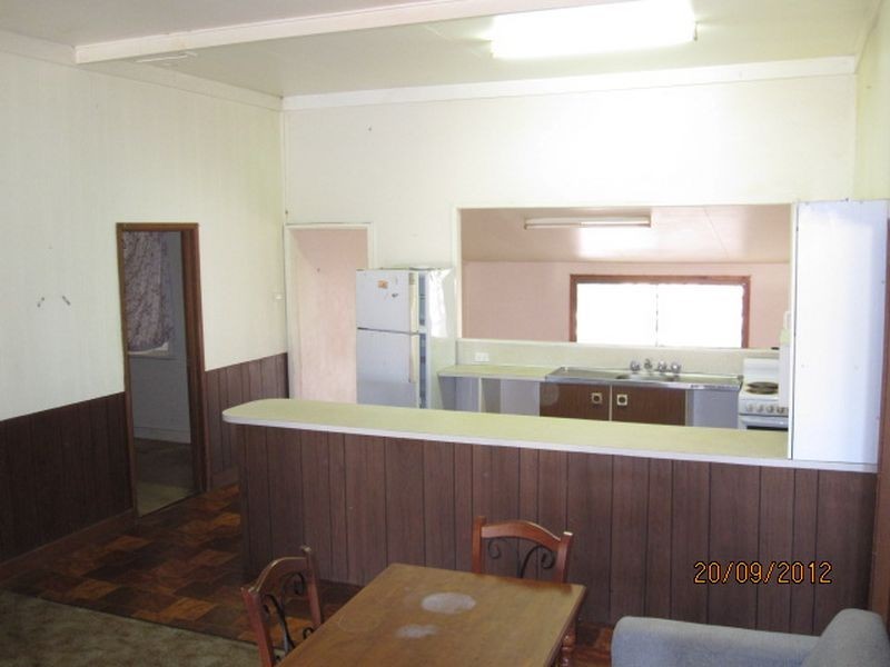 77 Fielding Street, Gayndah QLD 4625