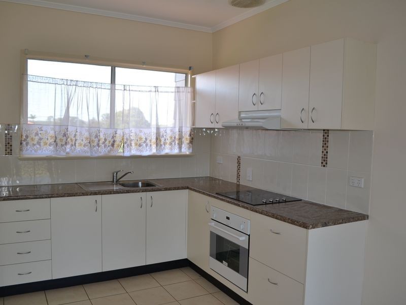 68 Barrow Street, Gayndah QLD 4625