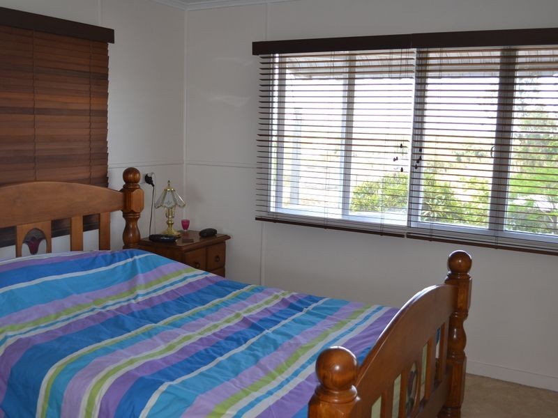 48 Porter St, Gayndah QLD 4625