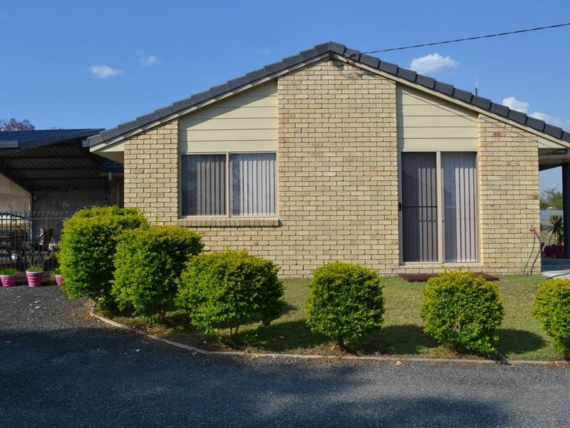 5 Bridge Street, Gayndah QLD 4625