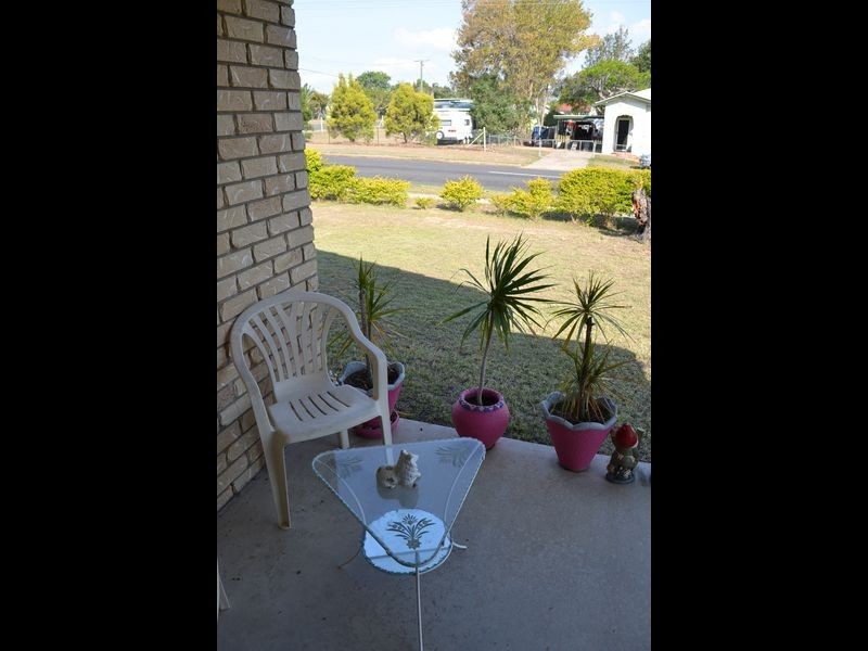 5 Bridge Street, Gayndah QLD 4625