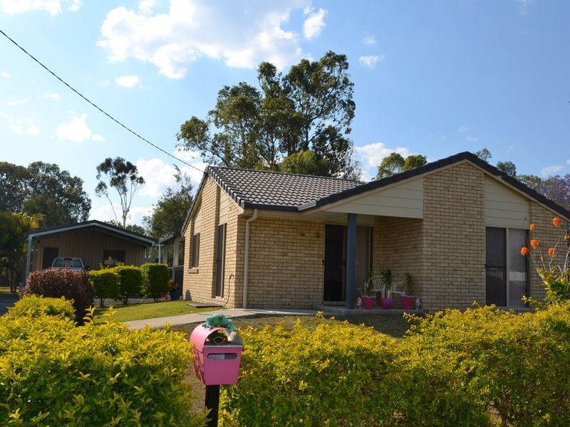 5 Bridge Street, Gayndah QLD 4625