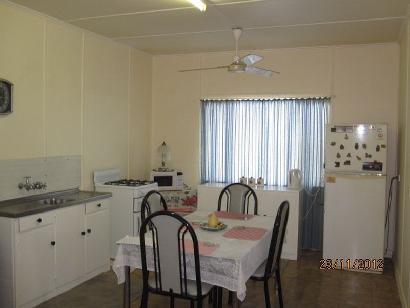 65 Moreton Street, Eidsvold QLD 4627