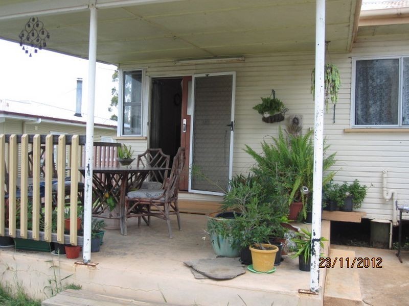 93 Lyons Street, Mundubbera QLD 4626