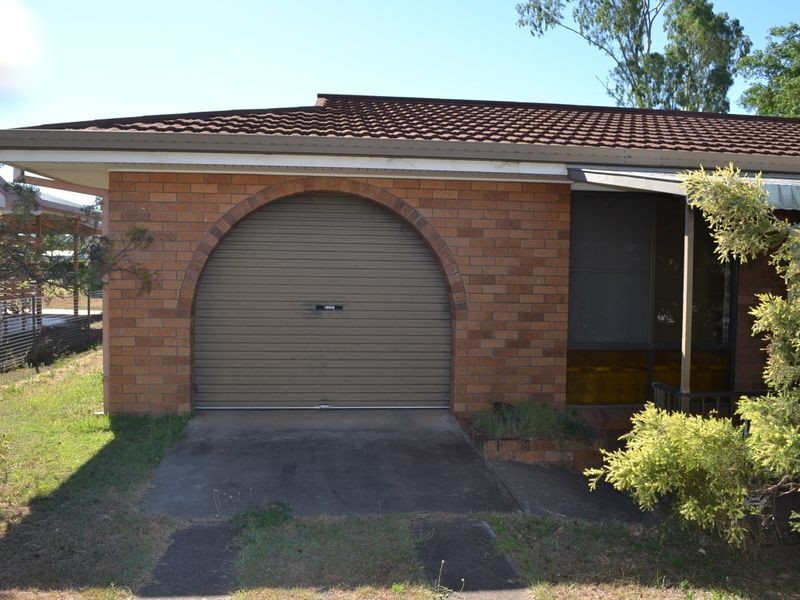 18 Spencer St, Gayndah QLD 4625
