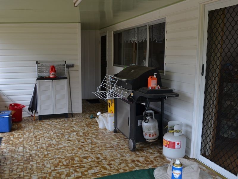 16 East Maud Street, Gayndah QLD 4625