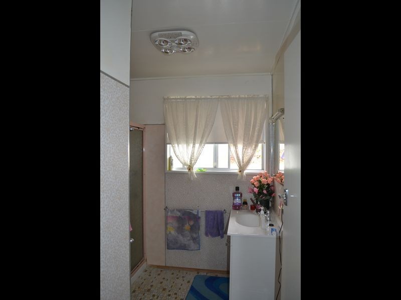16 East Maud Street, Gayndah QLD 4625