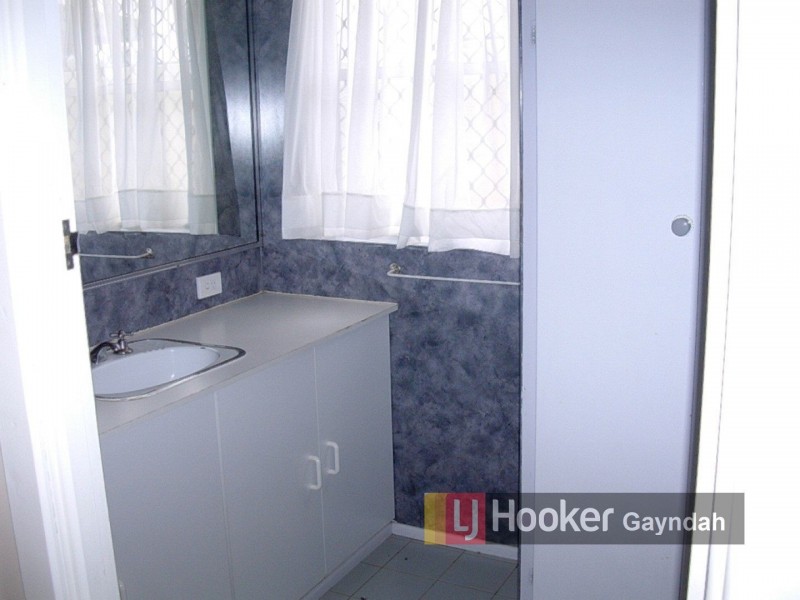 1 Main Street, Coalstoun Lakes QLD 4621