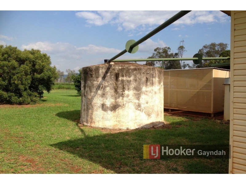 1 Main Street, Coalstoun Lakes QLD 4621