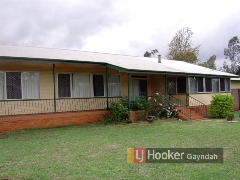 1 Main Street, Coalstoun Lakes QLD 4621