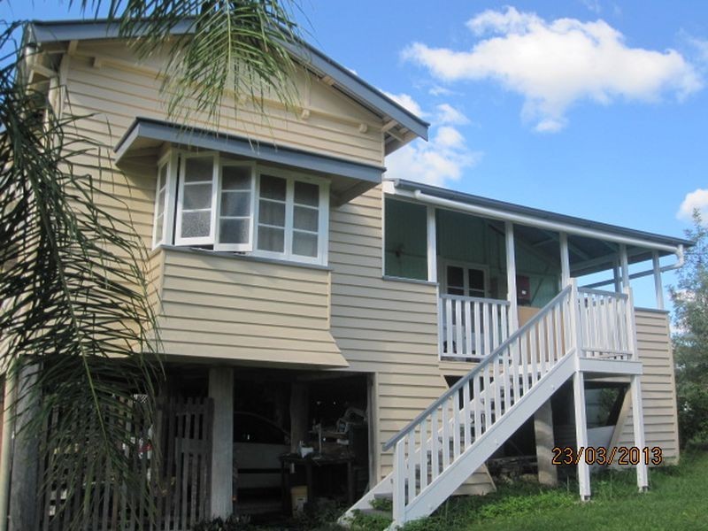 49 Edward Street, Biggenden QLD 4621