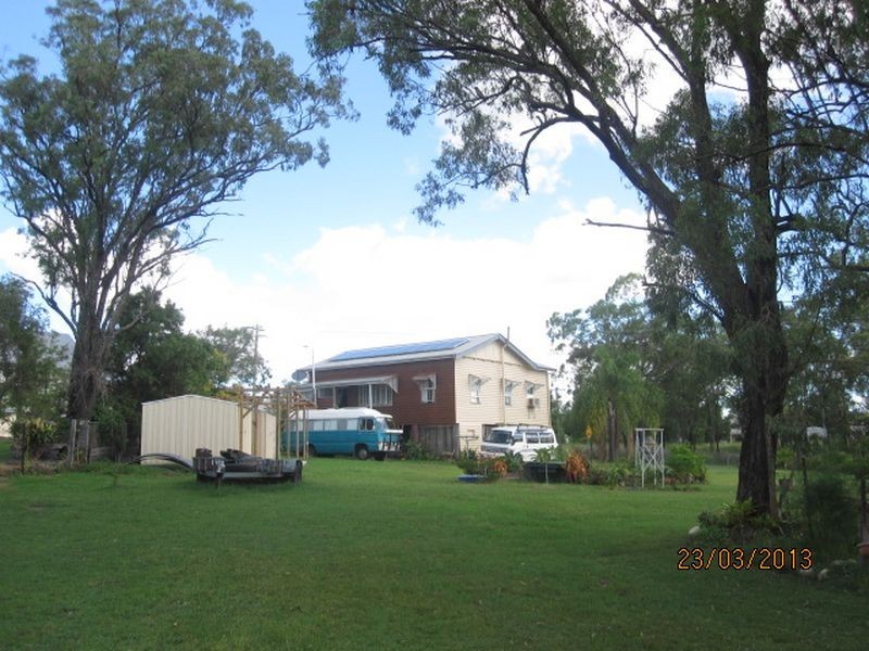 49 Edward Street, Biggenden QLD 4621