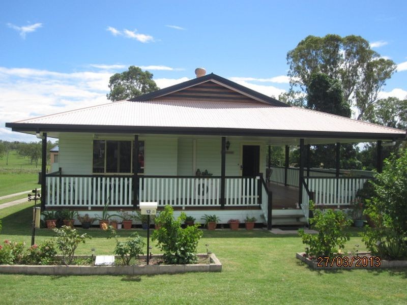 12 Kimber Street, Biggenden QLD 4621