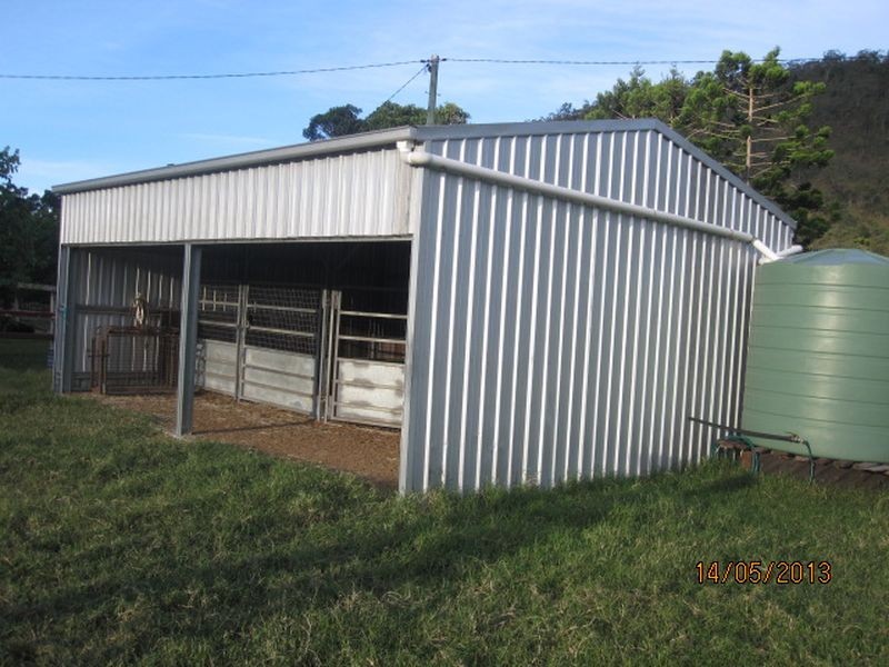 Coalstoun Lakes QLD 4621