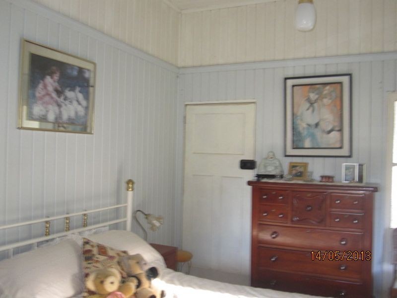 Coalstoun Lakes QLD 4621