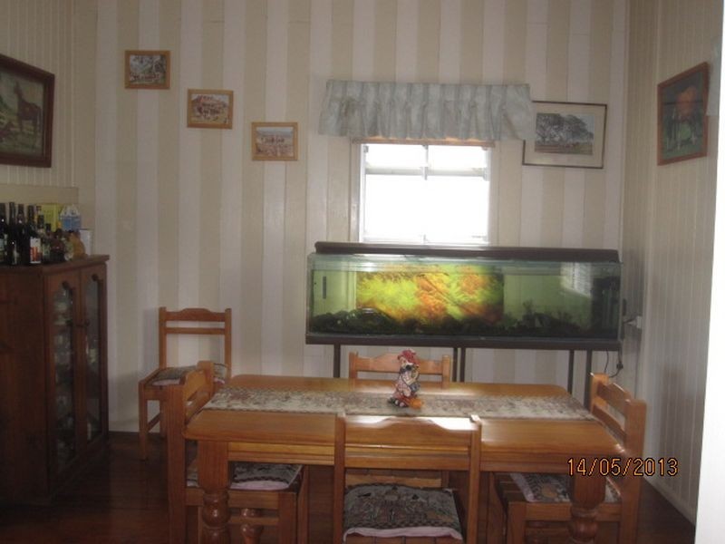 Coalstoun Lakes QLD 4621