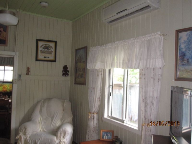 Coalstoun Lakes QLD 4621