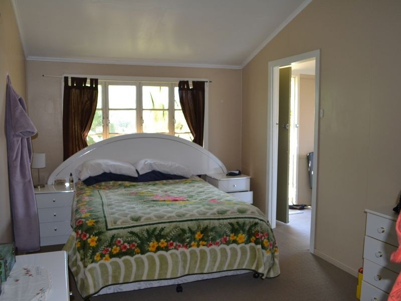 58 Barrow St, Gayndah QLD 4625