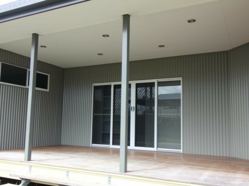 18 Horton Street, Biggenden QLD 4621