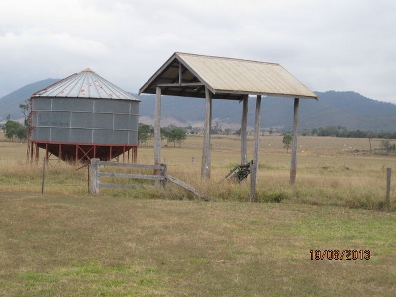 Coalstoun Lakes QLD 4621